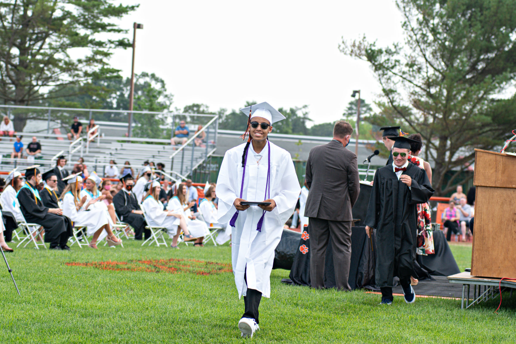 070820_nws_middlegrad